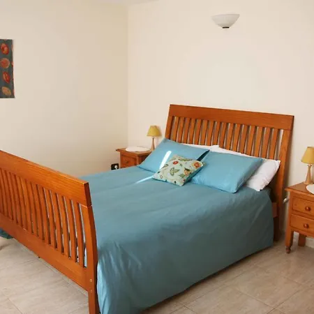 Narayana Bed and breakfast Güime